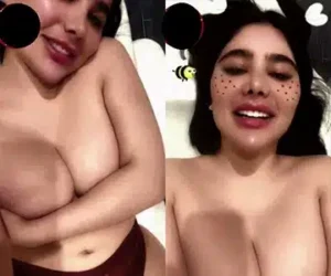 سكس انجي خوري تعرض بزازها عالسرير صدرها الكبير